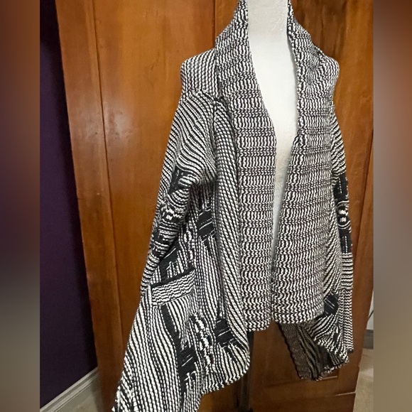 DEX - Cardigan Shawl Sweater - Picture 3 of 7